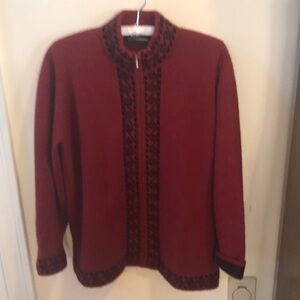 Nativeworld made in new Zealand sizeM possum +wool zippered cardigan red/black
